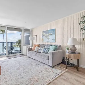 Holiday home On With Ac, Laie